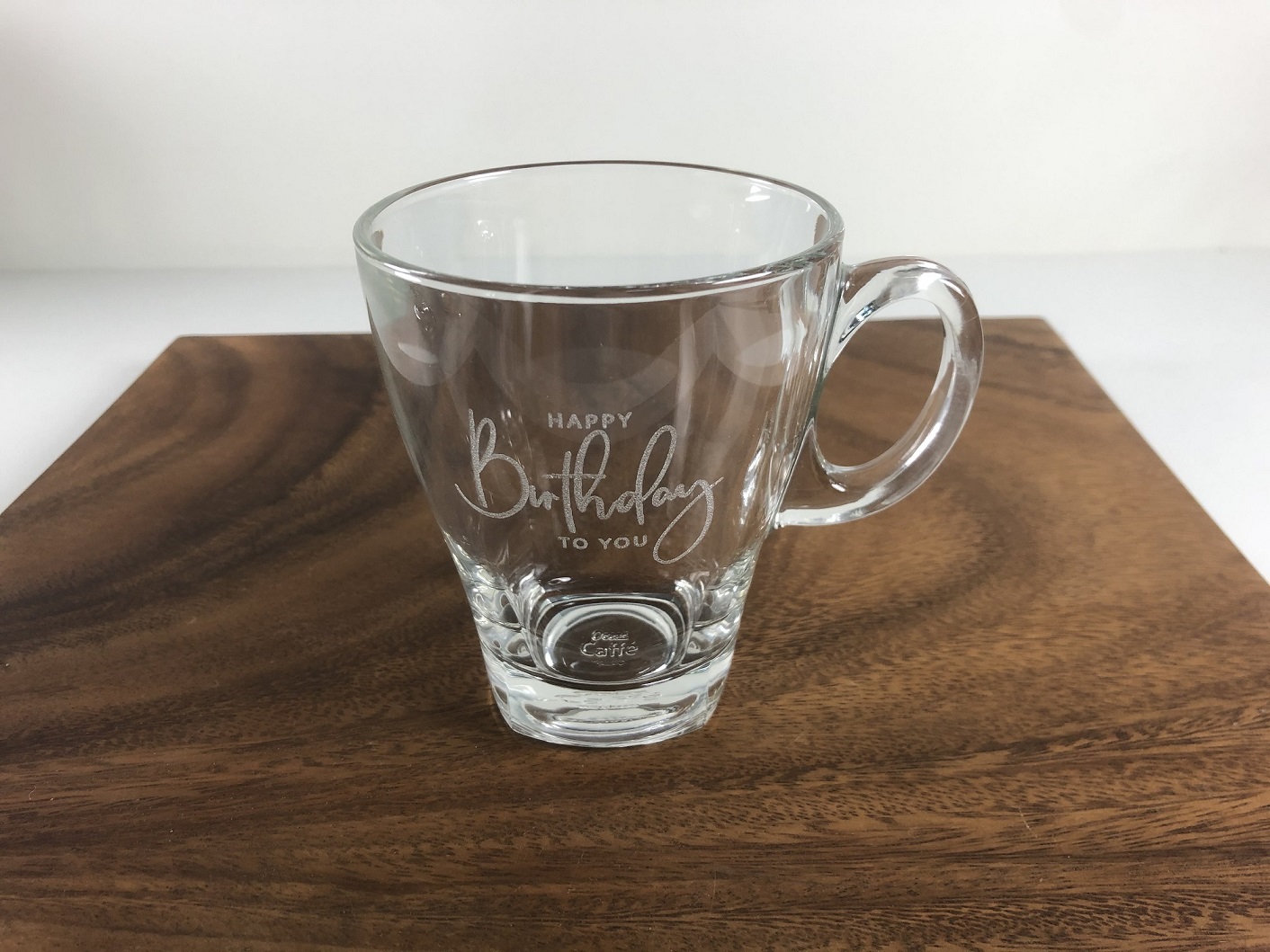 玻璃杯雕刻 | 咖啡杯 馬克杯 拿鐵杯 愛爾蘭杯 | 雕刻Logo 文字  | 第五張展示圖